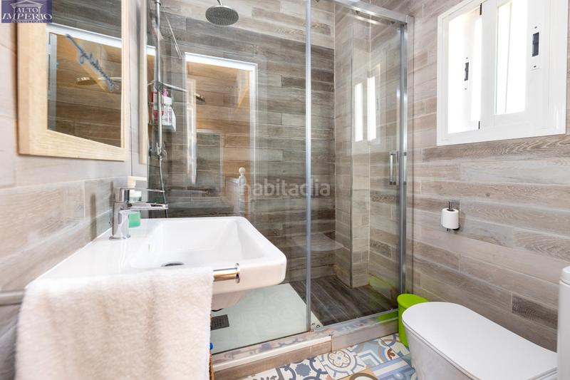 Foto 125467d4-dbda-4726-b795-d5796531607e. Chalet casa en el albayzin con licencia turística en Granada