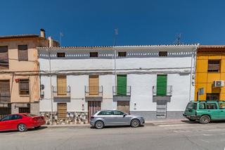 Casa en llora. Tu refugio ideal en llora amplitud, luz y calidez al mejor prec
