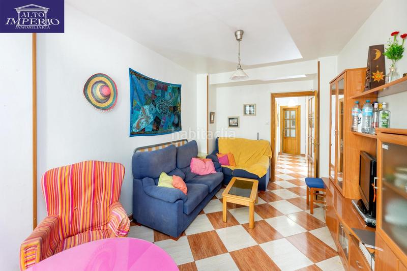 Foto 6173ea8e-d6b5-423b-91d0-5158cf869040. Piso oportunidad única en el centro ! piso en venta en pedro antonio de alarcón en Granada