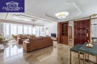 Etagenwohnung  Calle acera del darro. Exclusivo piso en acera del darro