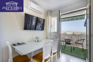 Appartement à Camino de Ronda. Vivienda reformada en torre del neptuno, junto recogidas