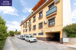 Piso  Calle calle de la granja, 38. Tu nuevo hogar en la zubia te espera!