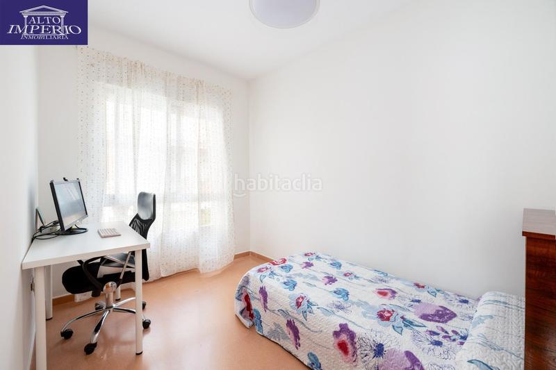 Foto 90c9f4f5-47d9-401f-ac97-abe89ec0294b. Piso bonito piso totalmente reformado con 2 habitaciones y plaza de garaje. en Albolote