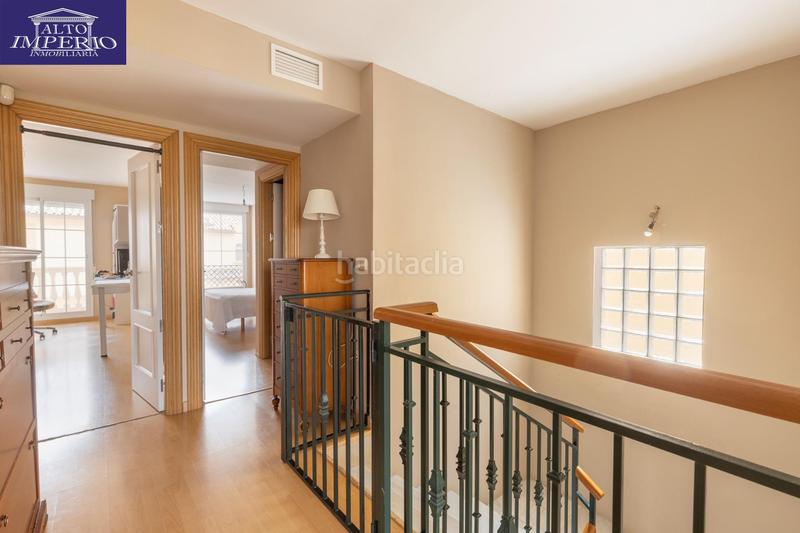 Foto 0aed2d74-4d7e-448d-a369-fb42d56c3dc8. Chalet exclusiva casa independiente en el chaparral, . una joya en una de las zonas más demandadas. en Albolote