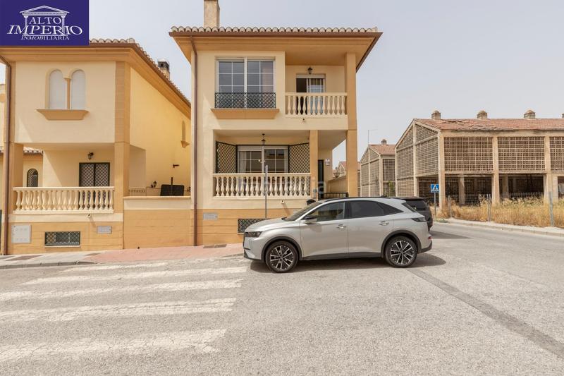 Foto 0ca9fe56-c771-4857-842a-e5ffedf27b59. Chalet exclusiva casa independiente en el chaparral, . una joya en una de las zonas más demandadas. en Albolote