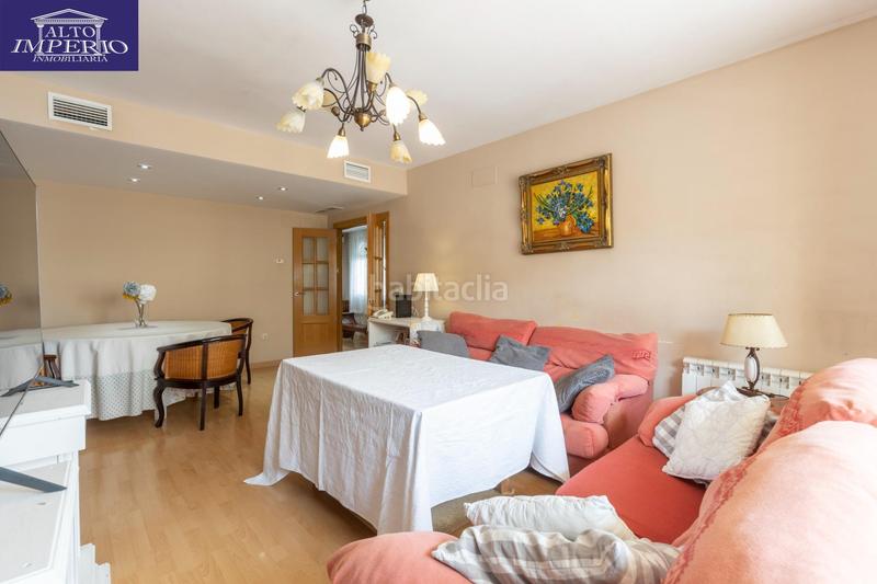 Foto 1e89f649-ac11-4e34-9e22-ab0a96f95040. Chalet exclusiva casa independiente en el chaparral, . una joya en una de las zonas más demandadas. en Albolote