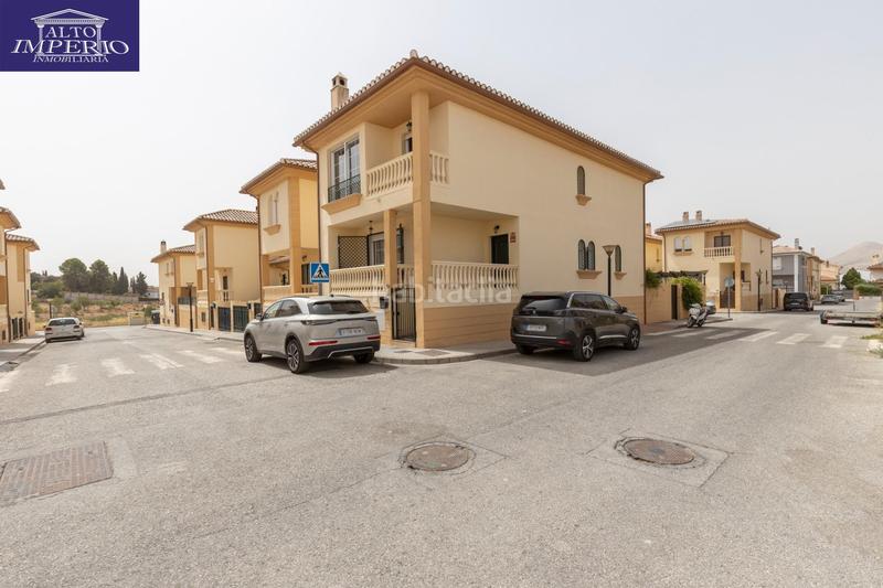 Foto 34ac10f5-5ff1-414e-84c4-5d188afe6f04. Chalet exclusiva casa independiente en el chaparral, . una joya en una de las zonas más demandadas. en Albolote
