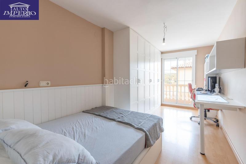 Foto c83818d3-b4bf-4603-9c51-e6ddde469162. Chalet exclusiva casa independiente en el chaparral, . una joya en una de las zonas más demandadas. en Albolote