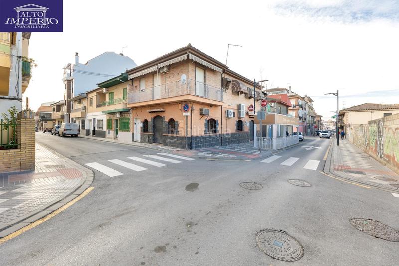 Foto b82d76f0-b898-46c4-adc2-71c034941bf0. Casa  en Maracena