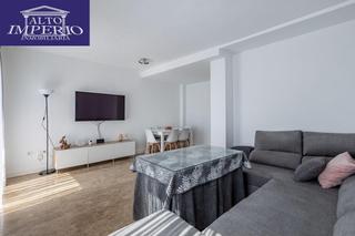 Casa adossada  Calle de manuel de falla. Tu casa ideal te espera en los ogjares! tranquilidad, vistas y