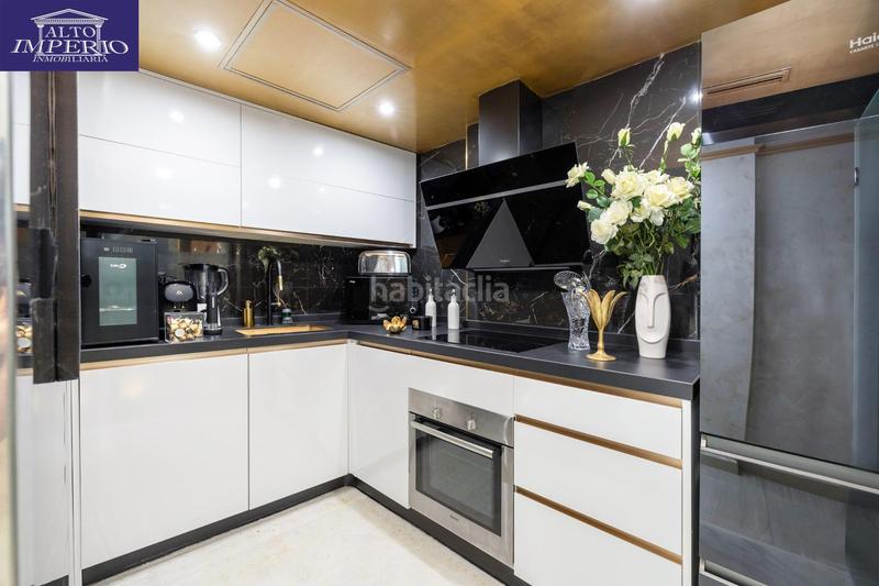 Foto 90779935-e2b0-447c-9da0-249b0dff2bb1. Appartement dans calle san sebastian 7 dans Centro - Sagrario Granada