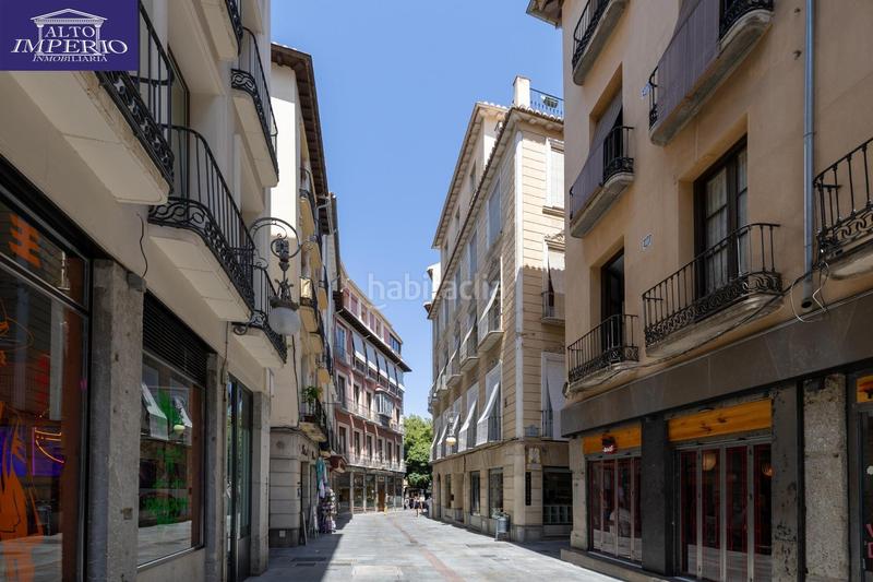 Foto 27d21ca8-8963-4ded-beb9-a34fbe21119c. Piso en calle san sebastian 7 en Centro - Sagrario Granada