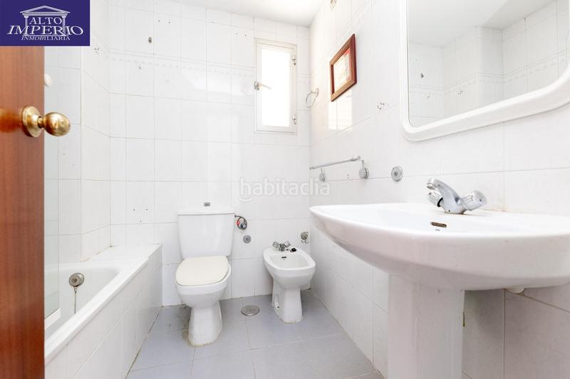 Foto e041af59-9db9-4cfb-8124-8546192835ac. Piso tu hogar en Cenes de la Vega