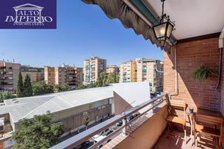 Pis a Barrio de Zaidín. Gran piso en calle palencia
