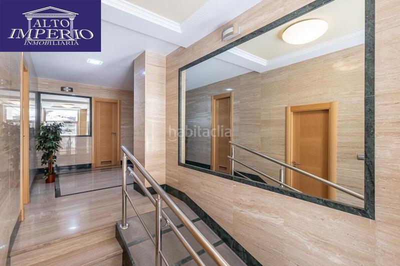Foto bbbffe31-9dd9-4311-8120-5caac608a0d8. Appartamento con parcheggio in Pajaritos Granada