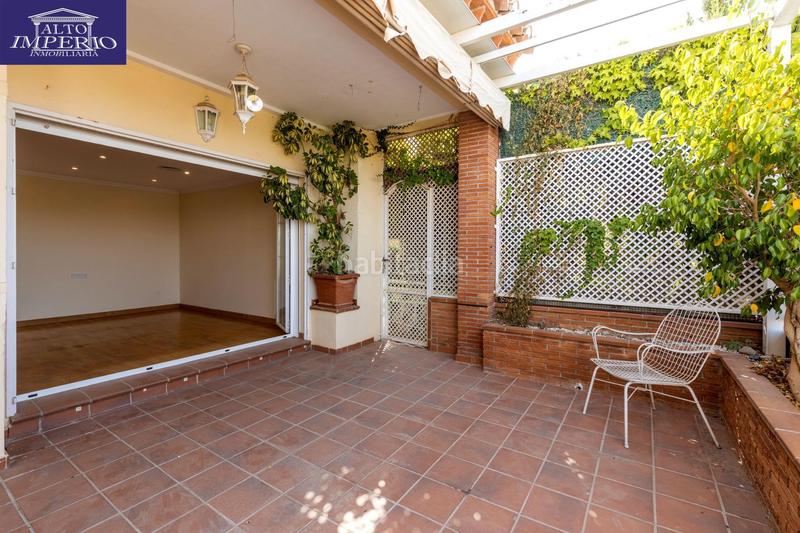 Foto 12e589f6-b3fe-4ef5-861c-0697cb5a4268. Casa adosada camino de caicena en Camino de los Neveros - Serrallo Granada