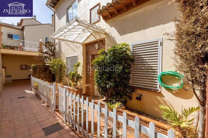 Foto 6427a473-70a9-4c2c-9f4a-ab6bd011fe5a. Casa adosada camino de caicena en Camino de los Neveros - Serrallo Granada