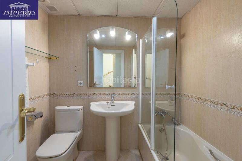 Foto 67b2f642-772e-4abb-8785-7f7002e1d3f5. Casa adosada camino de caicena en Camino de los Neveros - Serrallo Granada