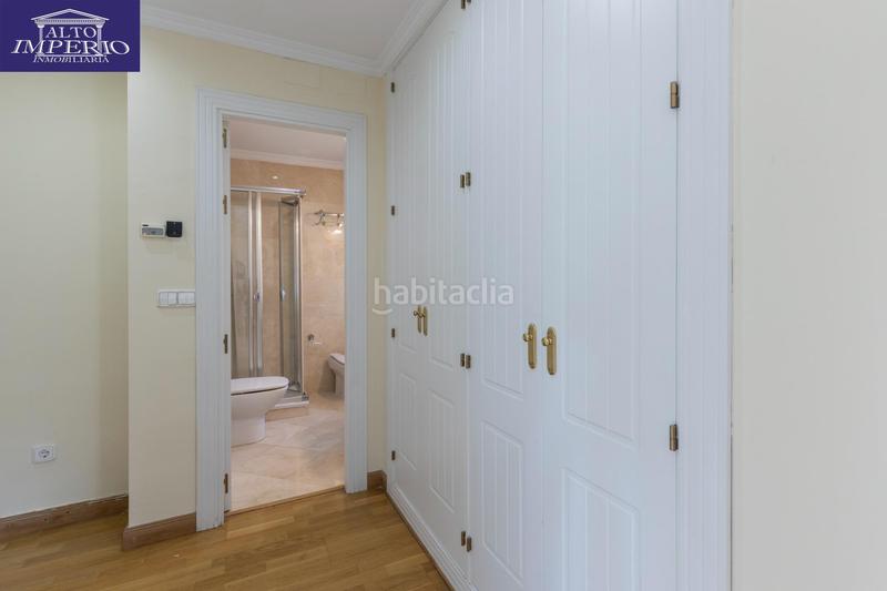 Foto 695b0495-dd76-4f6b-ae32-59482b4d05b5. Casa adosada camino de caicena en Camino de los Neveros - Serrallo Granada