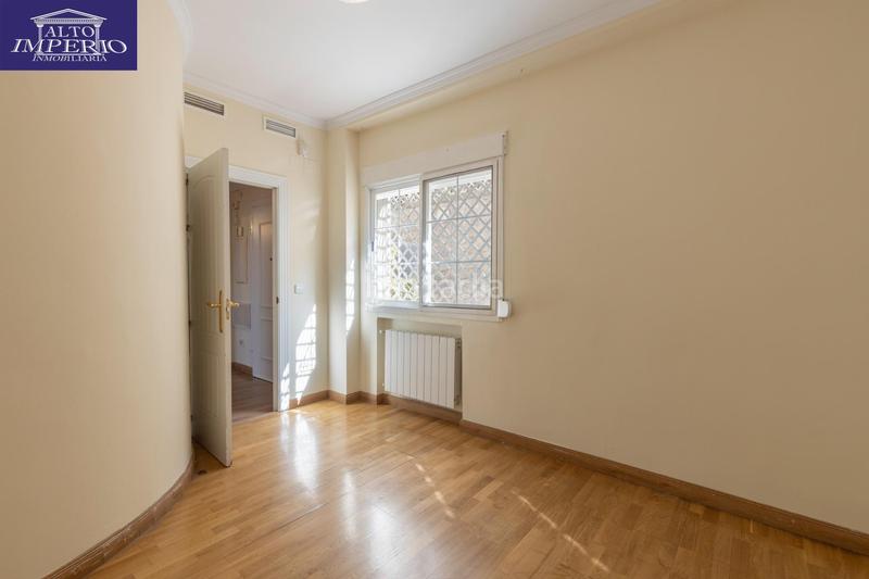 Foto 87194f2f-6fea-4ac8-9a8e-23908f8a4cf6. Casa adosada camino de caicena en Camino de los Neveros - Serrallo Granada