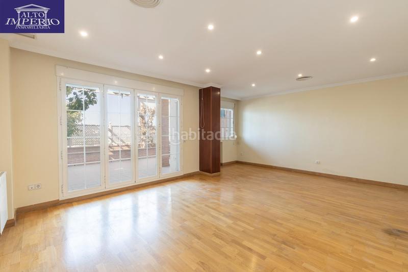 Foto 9e5893ed-d3ab-4de3-83f6-b499619b0e3e. Casa adosada camino de caicena en Camino de los Neveros - Serrallo Granada