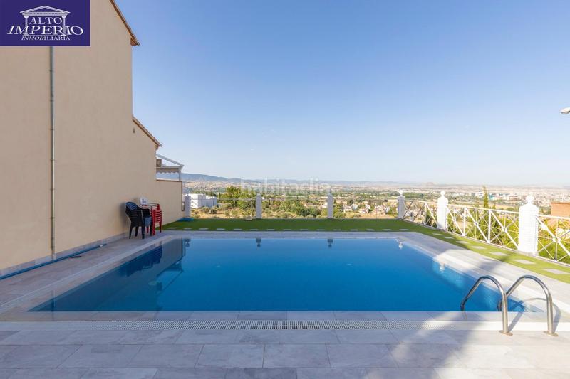 Foto b71eed75-f689-4a2f-b7de-2ab0573414a3. Casa adosada camino de caicena en Camino de los Neveros - Serrallo Granada