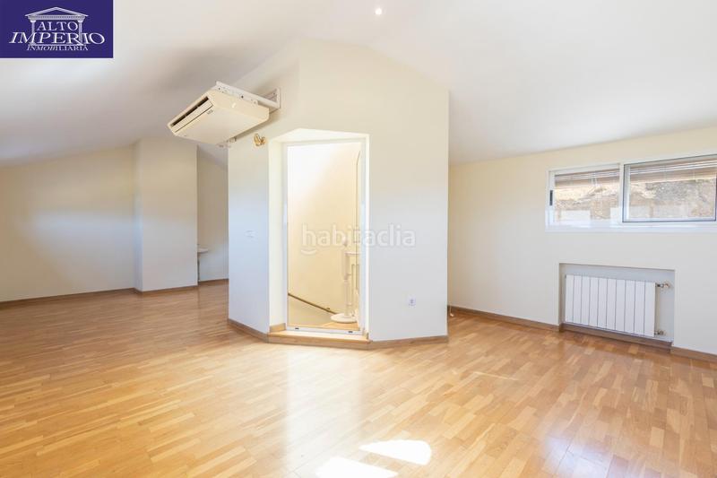 Foto f6d69dac-612d-4d7d-a0c2-37baa7aa2e2f. Casa adosada camino de caicena en Camino de los Neveros - Serrallo Granada