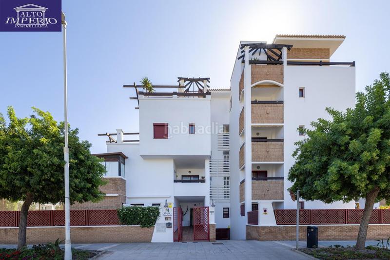 Foto e9a0690f-46c0-4b16-859a-970d83df0944. Apartament a calle rector jose vida soria 10 a Playa de Granada Motril