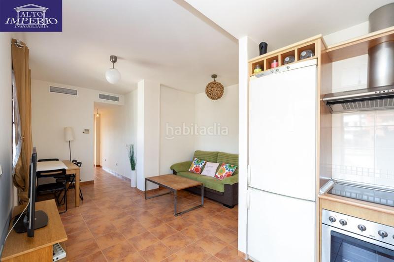 Foto 05a12c6e-5f80-4c94-99c7-bb7c08d57130. Appartement dans calle rector jose vida soria 10 dans Motril