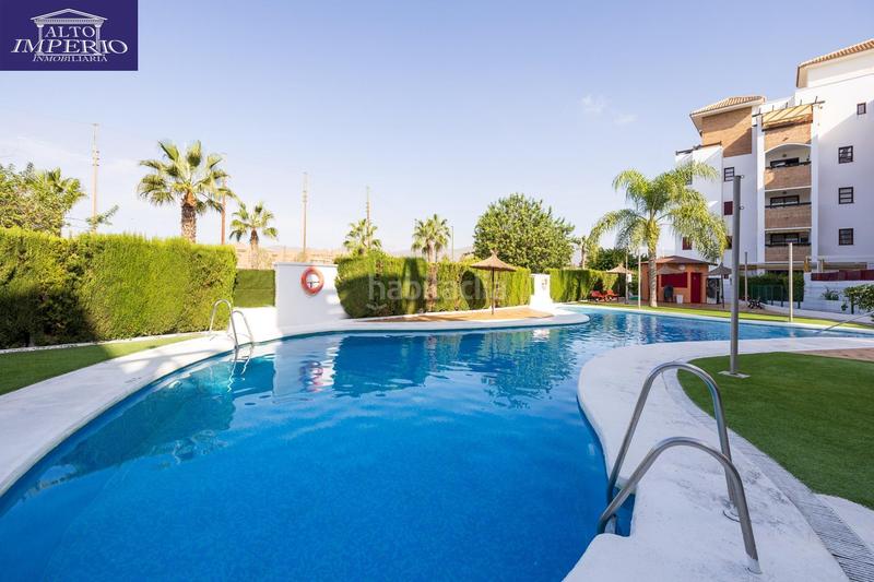 Foto 0c17f849-6668-4c56-b08b-87eefaf567af. Piccolo appartamento in calle rector jose vida soria 10 in Motril