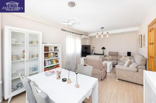 Casa pareada en San Francisco - El Chorrillo. Vivienda en esquina en las gabias!