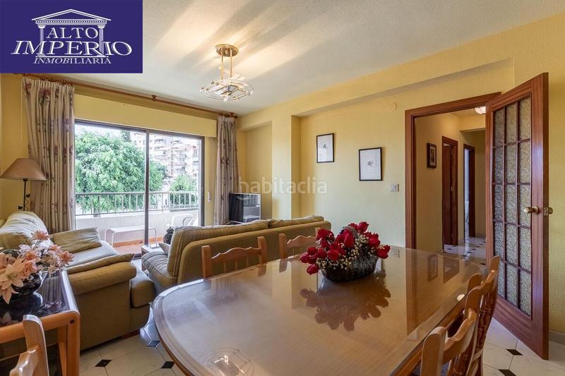 Foto efb7e5a1-f8d3-4d9f-a108-4a67f0b43d80. Pis amb aparcament a Velilla - Velilla Taramay Almuñécar