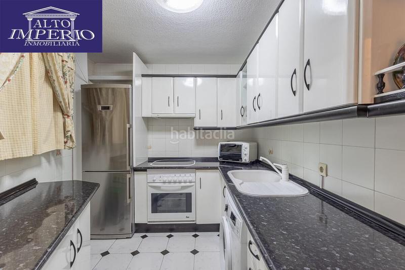 Foto f8d18150-a3e8-4078-bb42-5c9cc329eae2. Pis amb aparcament a Velilla - Velilla Taramay Almuñécar