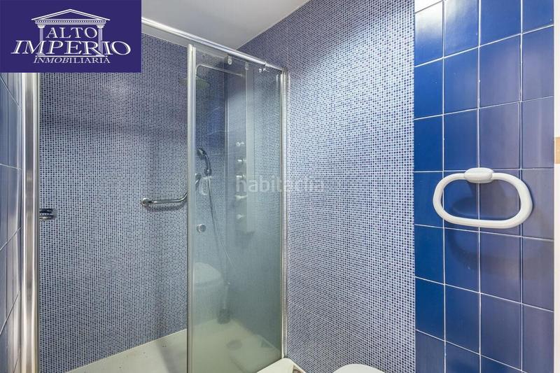 Foto 0586b307-c815-4487-8349-68045fef8e89. Zweistöckige wohnung mit heizung in Camino de Ronda Granada