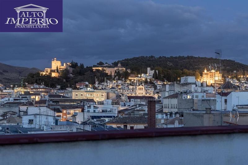 Foto 4795f6c0-ab2d-4abf-a296-31c5b1ca358d. Zweistöckige wohnung mit heizung in Camino de Ronda Granada