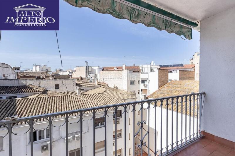 Foto 560fffbf-a6d9-490f-9542-187d4e90b3e9. Zweistöckige wohnung mit heizung in Camino de Ronda Granada