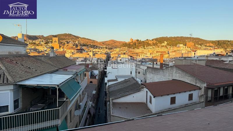 Foto 5f1f7d1c-9c12-4e16-b1f2-eb6b3171b90c. Zweistöckige wohnung mit heizung in Camino de Ronda Granada