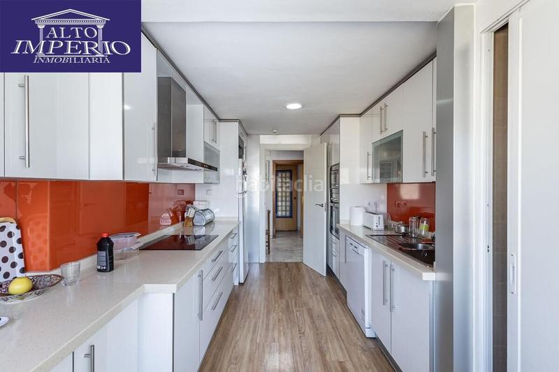 Foto 91d0816e-25e4-4b81-9927-b9571b181539. Zweistöckige wohnung mit heizung in Camino de Ronda Granada