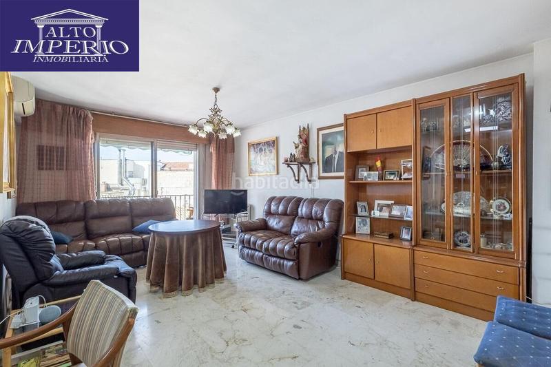 Foto 94c55c6b-6a57-4613-a683-c22894a01f81. Zweistöckige wohnung mit heizung in Camino de Ronda Granada