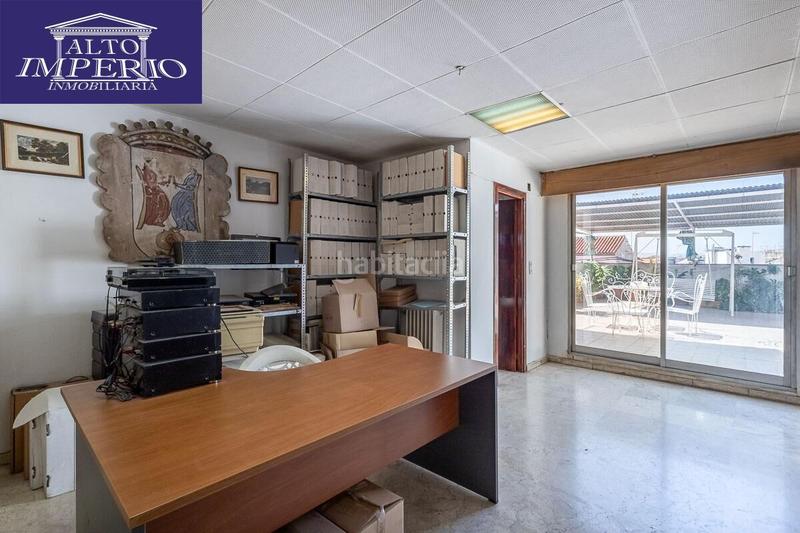 Foto abe1f2ba-ddff-4e2d-8531-6c233ae18030. Zweistöckige wohnung mit heizung in Camino de Ronda Granada