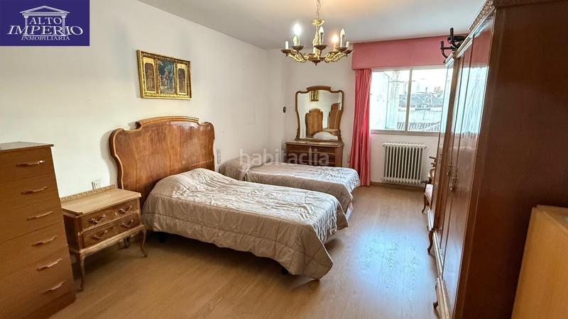 Foto d7a3275e-7a8c-424d-85e8-266a2e702982. Zweistöckige wohnung mit heizung in Camino de Ronda Granada