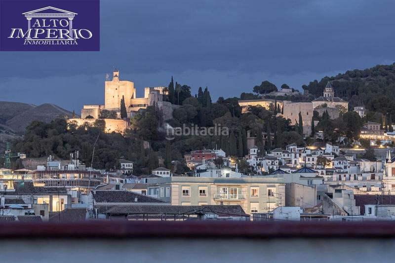 Foto e9c93769-3ba1-4fdd-a578-2c88b6bc59ab. Zweistöckige wohnung mit heizung in Camino de Ronda Granada