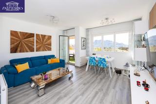 Pis en Calle de julio cortzar 1. Pisazo reformado con calidades premium en urbanizacin privada c