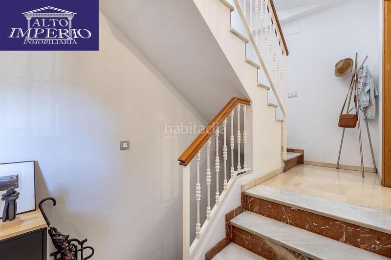 Foto 0212a42d-e727-47f4-93ee-089c065e32d5. Casa amb calefacció aparcament a Barrio de Zaidín Granada