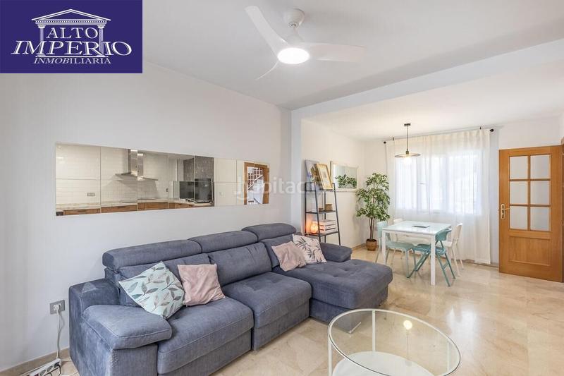 Foto 2430aaeb-b69b-497e-ac0b-c36b0f353b85. Casa amb calefacció aparcament a Barrio de Zaidín Granada