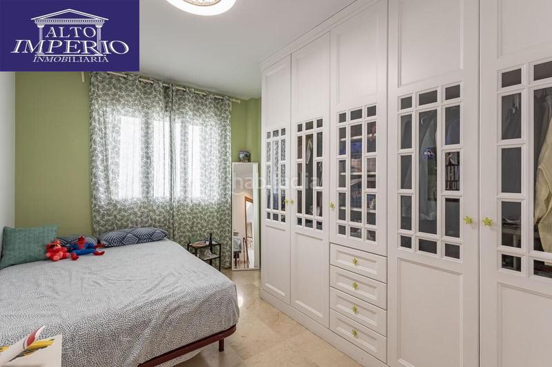 Foto bd244075-9761-4d1b-9f55-b0bcd26224a8. Casa amb calefacció aparcament a Barrio de Zaidín Granada