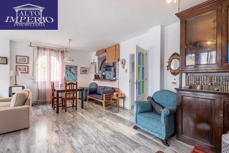 Foto e63596ca-63b6-461f-a1c5-d9a80db426eb. Casa en calle hella 8 casa en Jun