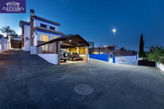 Xalet a San Francisco - El Chorrillo. Espectacular chalet en el campo de golf de las gabias