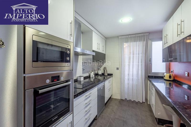 Foto 0767b0fb-6775-44a5-b647-a479663de322. Piso magnífico piso en Carretera de Granada-La Alcazaba Alhendín