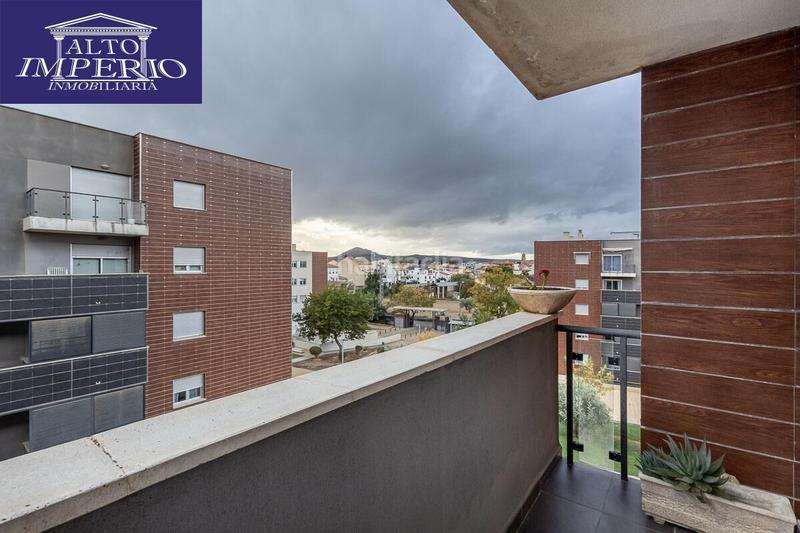 Foto 5724fc46-1f0d-48a9-8844-802c1eaf6791. Piso magnífico piso en Carretera de Granada-La Alcazaba Alhendín